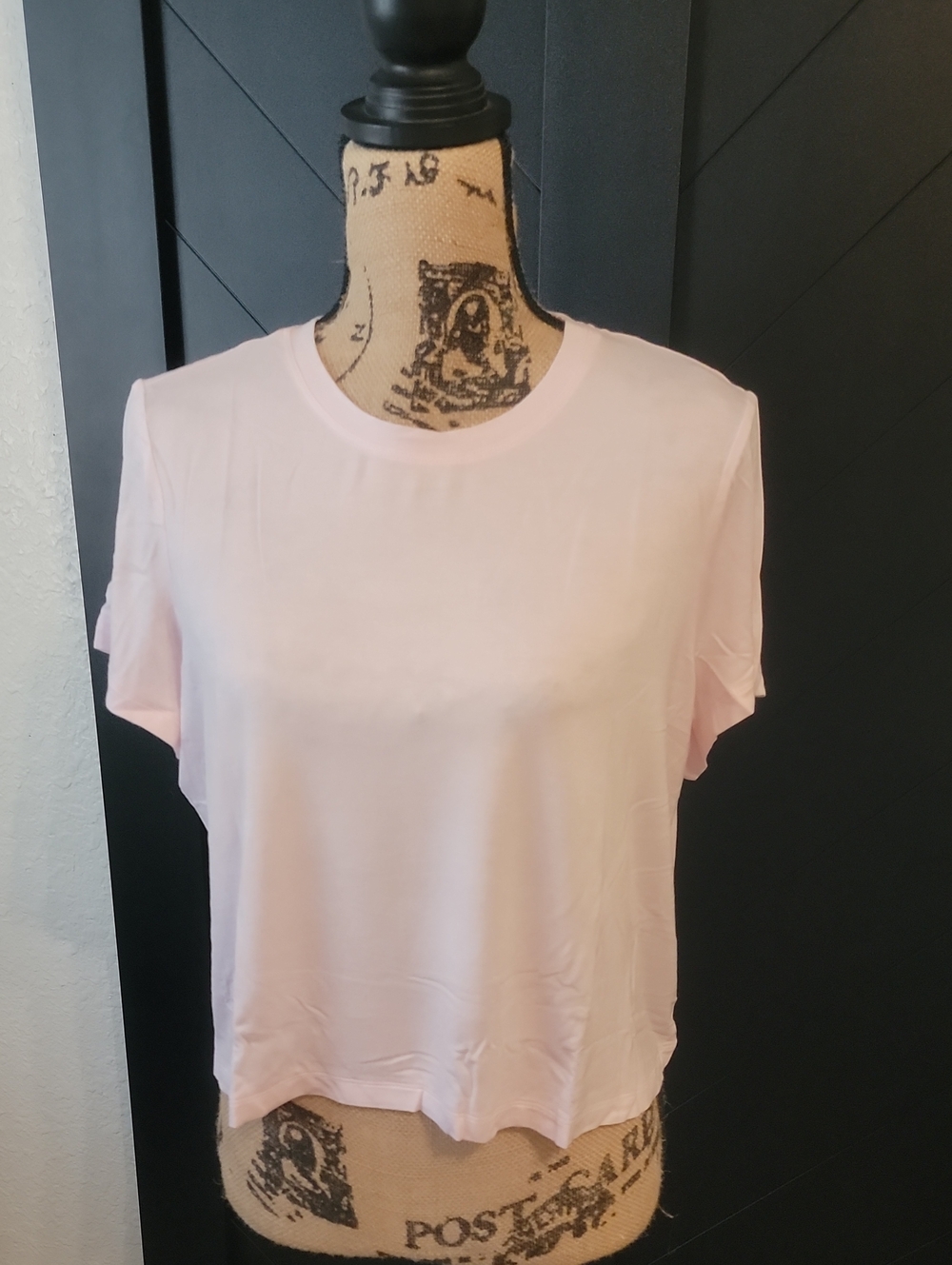Ideology Light Pink Short-Sleeve Crewneck Top NWT